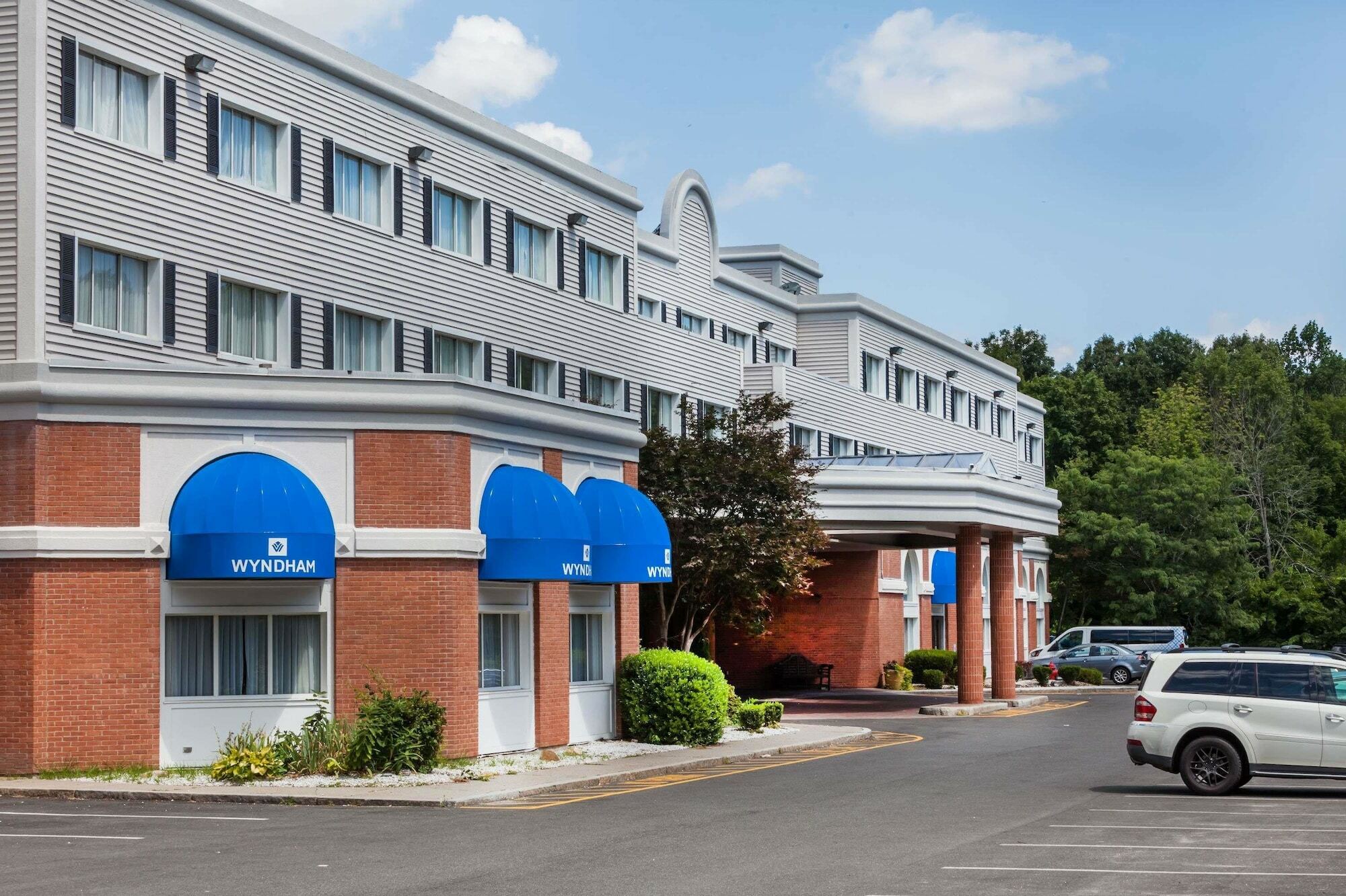 Отель Wyndham Southbury Экстерьер фото